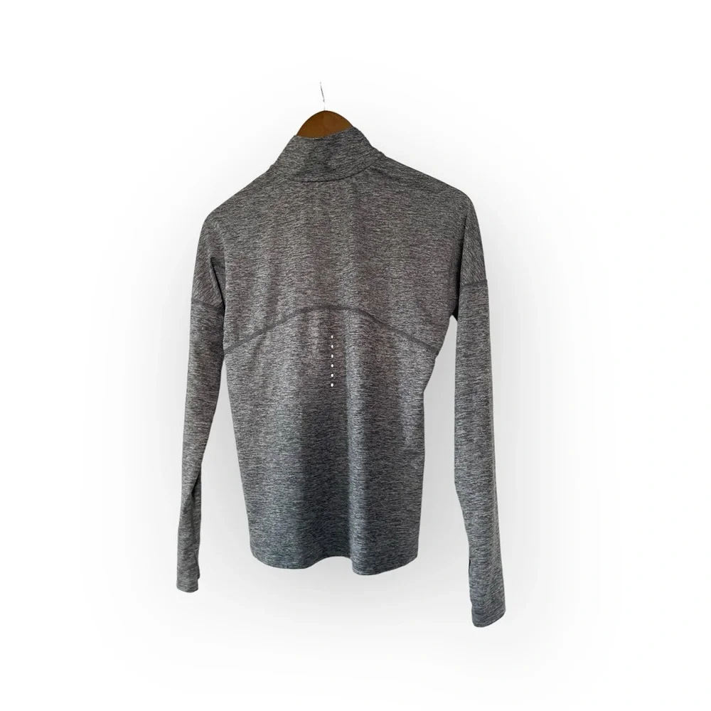 Nike dri-fit grey quarter zip top size XS